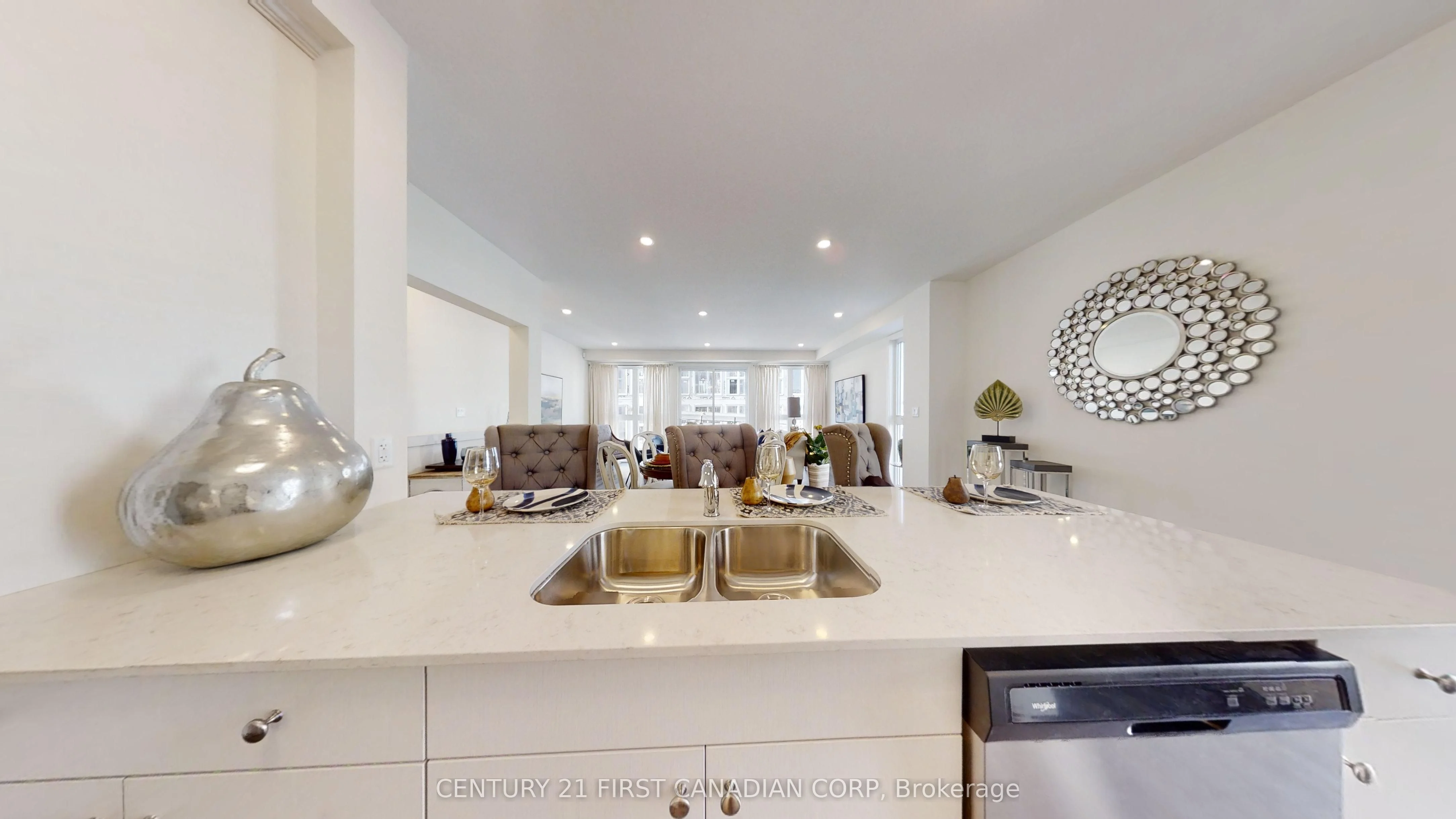 Condo Townhouse in London East