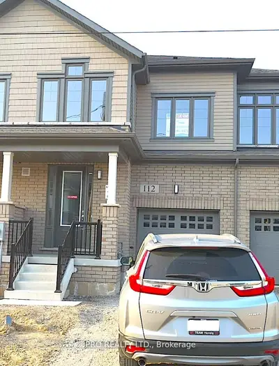 Att/Row/Townhouse in Hamilton