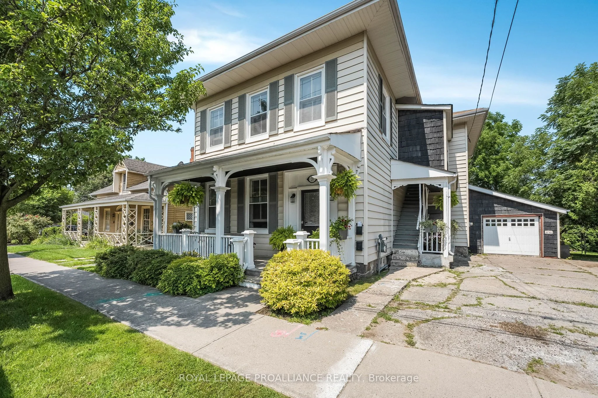Duplex in Port Hope