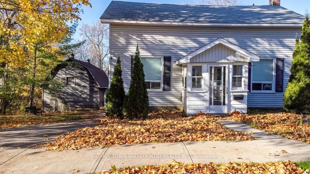 Detached in Kawartha Lakes