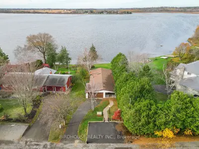 Detached in Kawartha Lakes