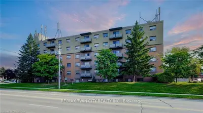 Condo Apartment in Kitchener