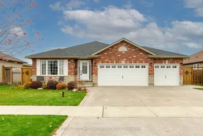 Detached in Haldimand