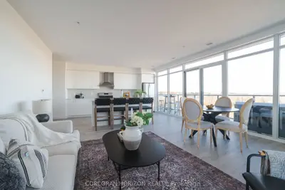 15 Glebe Street W 1301, Cambridge, On N1s 0c3