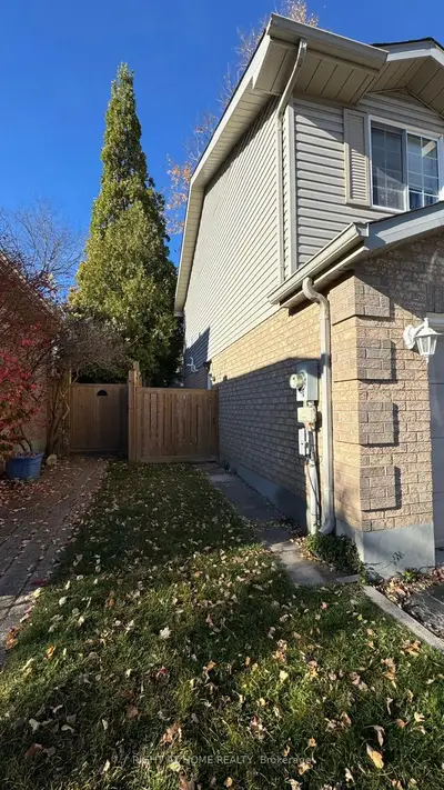 Detached in Guelph