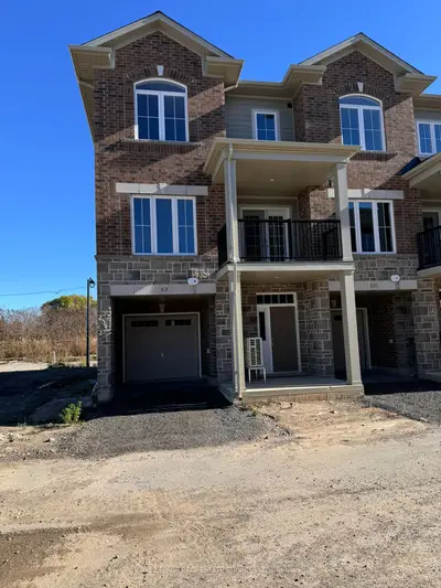 Condo Townhouse in Brantford