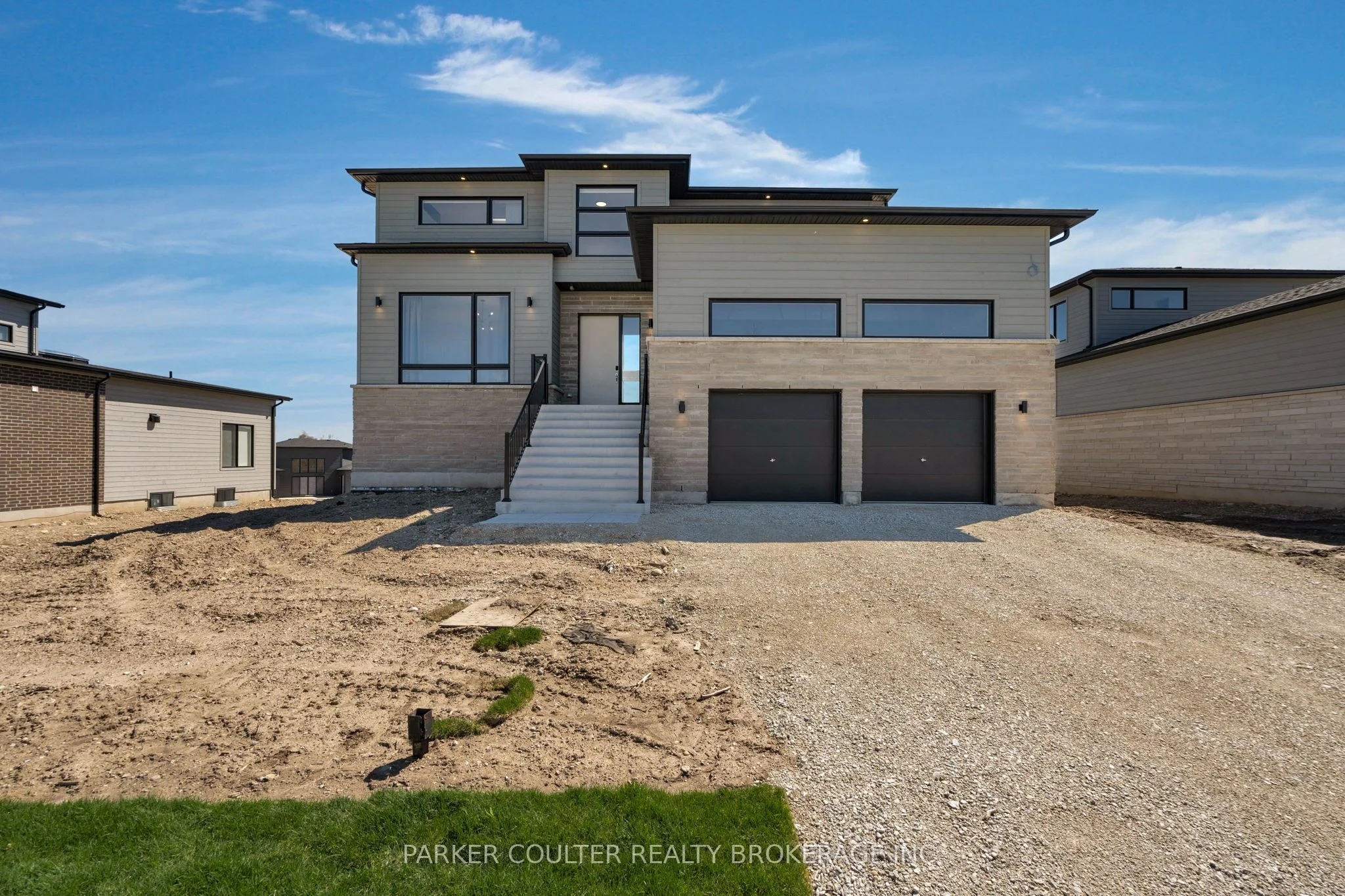 114 Sladden Court, Blue Mountains, On N0h 2p0