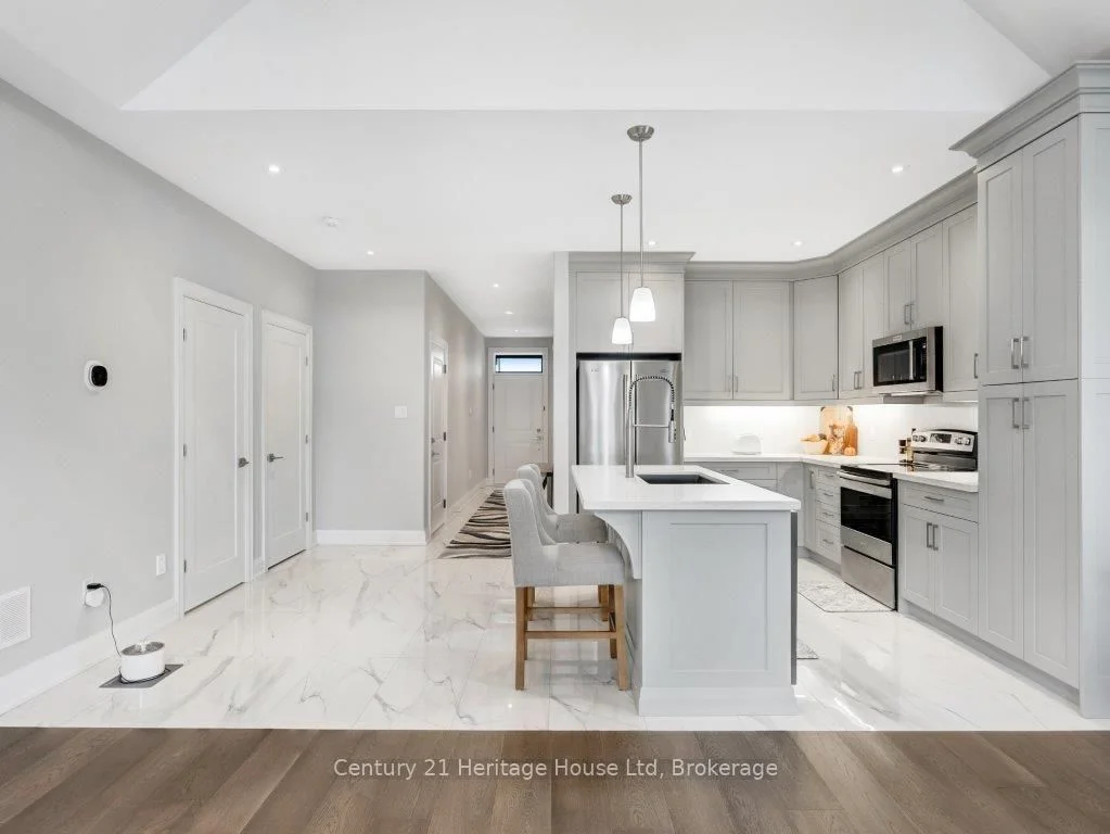 18 Cranberry Crescent, Norfolk, ON N3Y 4R5