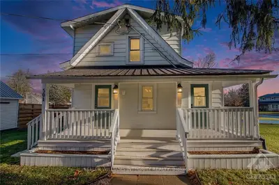 Detached in North Grenville