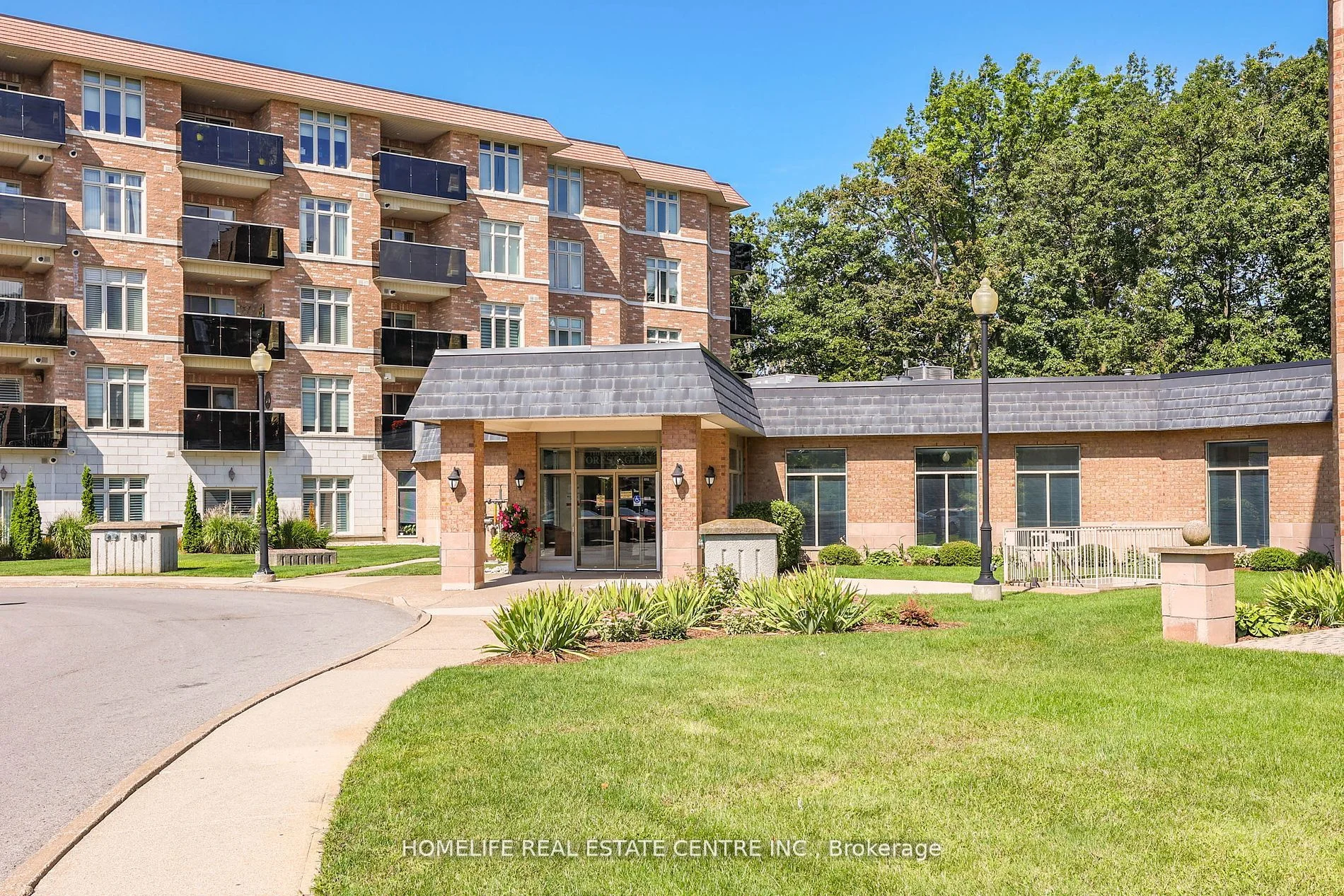 8111 Forest Glen Drive 117, Niagara Falls, On L2h 2y7