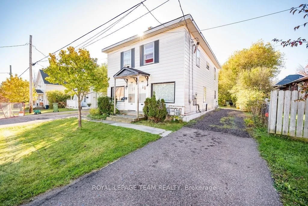450-452 D'ARCY Street, Pembroke, ON K8A 6B3