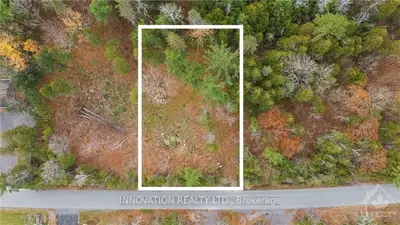 Vacant Land in Constance Bay - Dunrobin - Kilmaurs - Woodlawn