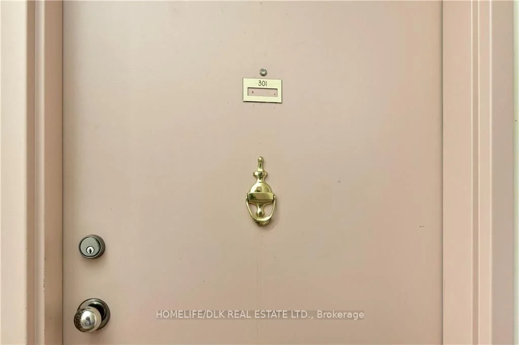 820 LAURIER Boulevard 301, Brockville, ON K6V 6Z2