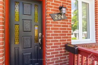 Semi-Detached in Lower Town - Sandy Hill