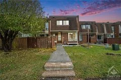 2939 FAIRLEA Crescent 27, Hunt Club - South Keys and Area, ON K1V 9A5