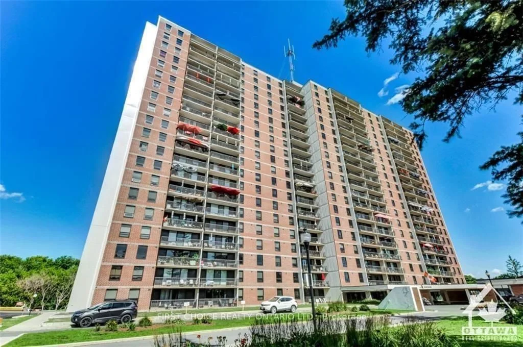 Condo Apartment in Overbrook - Castleheights and Area