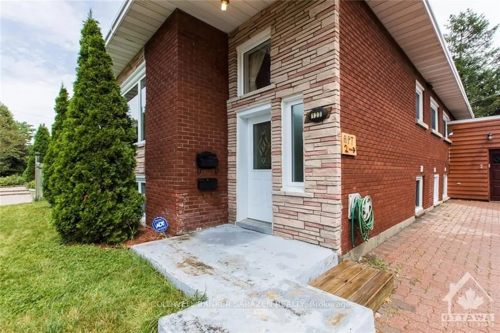 123 GRANVILLE Street, Vanier and Kingsview Park, ON K1L 6Y3