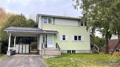 71 Oakridge Boulevard, Meadowlands - Crestview And Area, On K2g 2t7