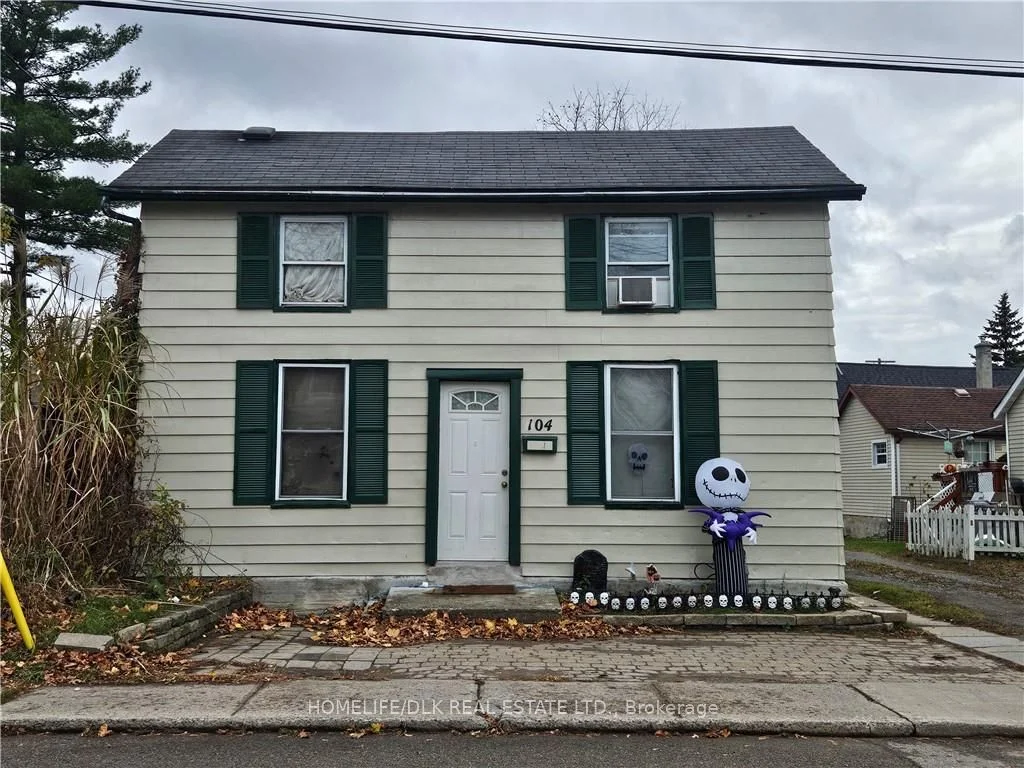 104 John Street, Brockville, ON K6V 5B2