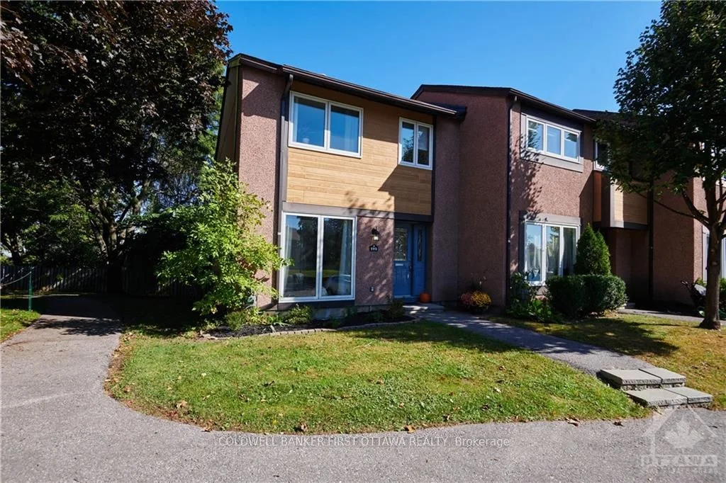 195 HUNTRIDGE , Hunt Club - Windsor Park Village and Area, ON K1V 9J3