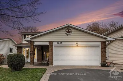 Detached in Orleans - Convent Glen and Area