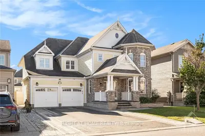 Detached in Barrhaven