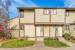 1739 MEADOWBROOK Road, Cyrville - Carson Grove - Pineview, ON K1B 4W6