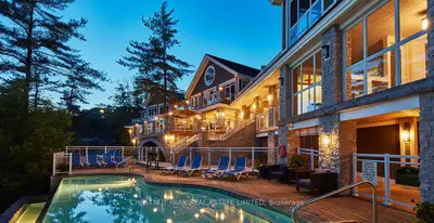 Condo Apartment in Muskoka Lakes