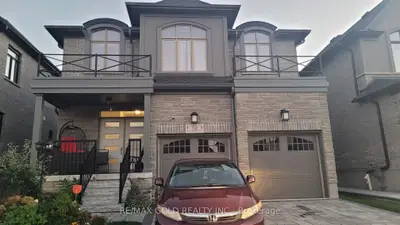 Detached in Kitchener