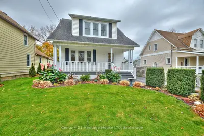 Detached in Fort Erie