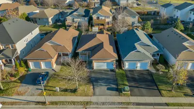 Detached in Kingston