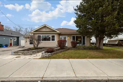 Detached in Quinte West