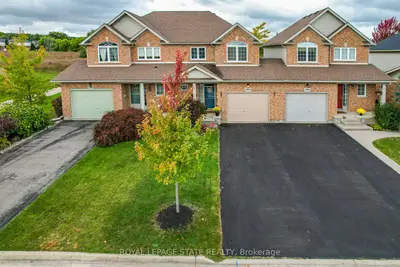 Att/Row/Townhouse in Lincoln
