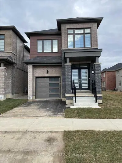 Detached in Brantford