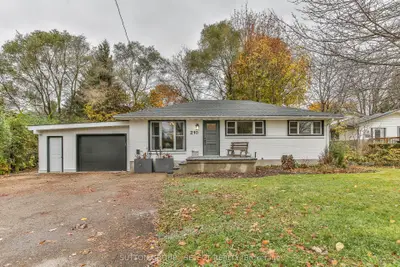 Detached in London South