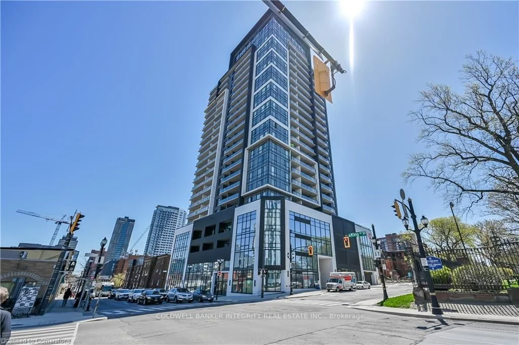 Condo Apartment in Hamilton