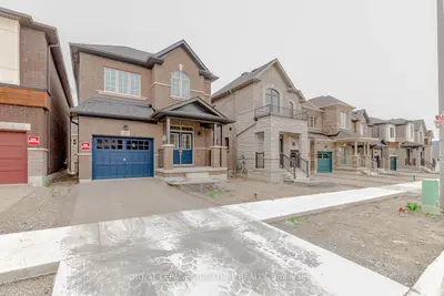 Detached in Cambridge