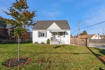 Detached in Hamilton