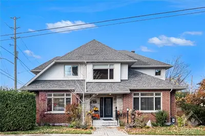Detached in Dows Lake - Civic Hospital and Area