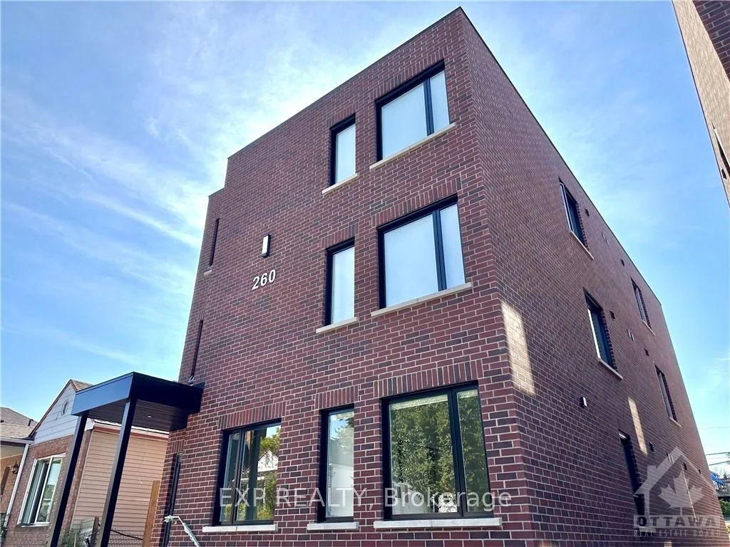 260 ST DENIS Street 5, Vanier and Kingsview Park, ON K1L 5J5