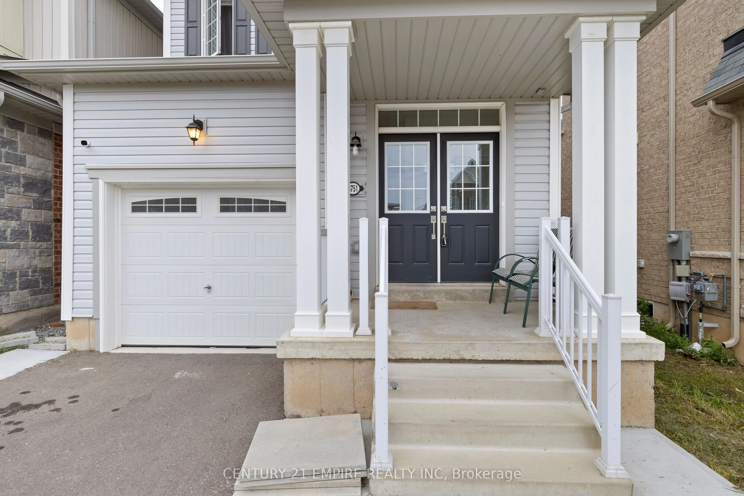8751 Pawpaw Lane, Niagara Falls, On L2h 3s4