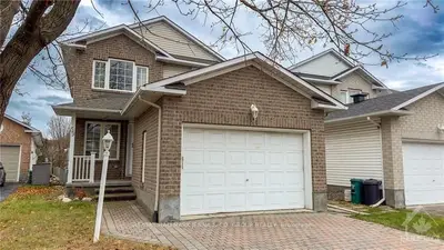 Detached in Barrhaven