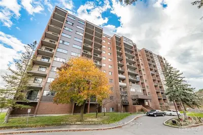 Condo Apartment in Elmvale Acres and Area