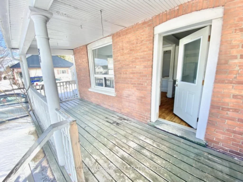 Duplex in Marmora and Lake