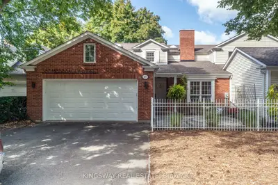 Att/Row/Townhouse in Niagara-on-the-Lake