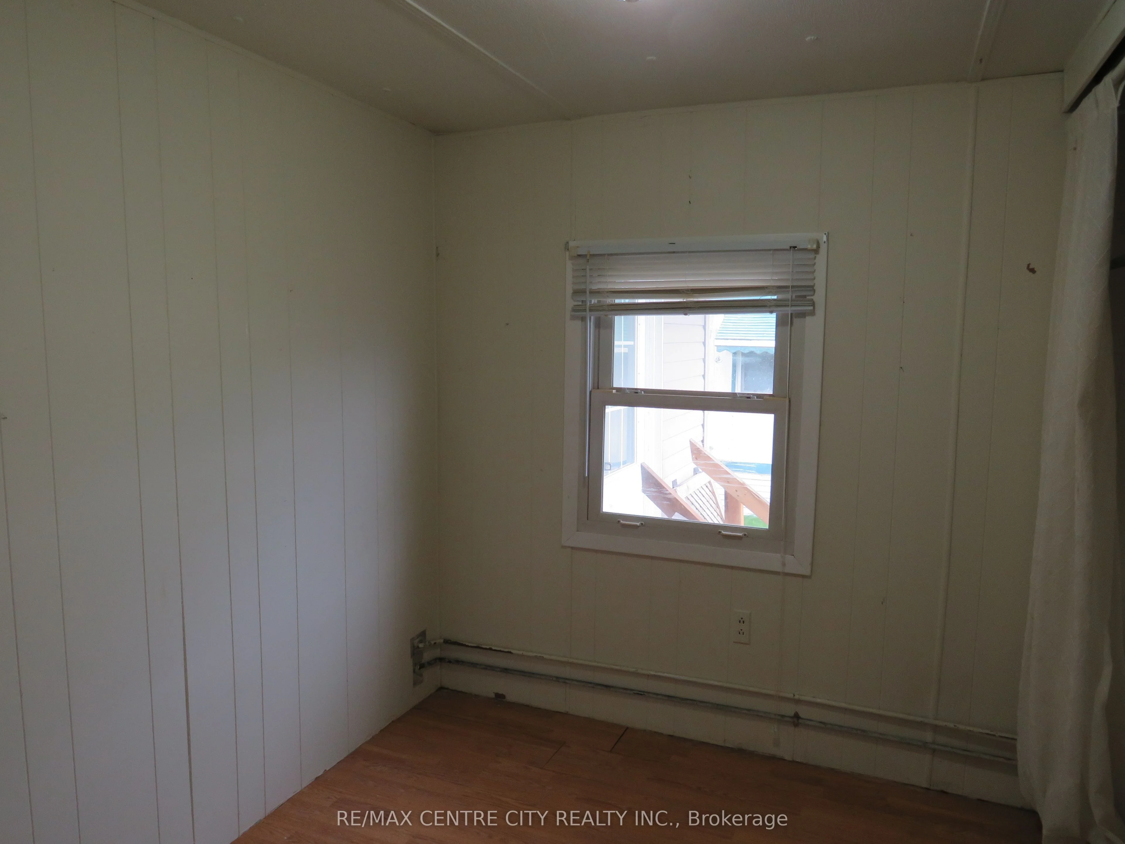 2189 Dundas Street E 102, London East, ON N5V 1H3