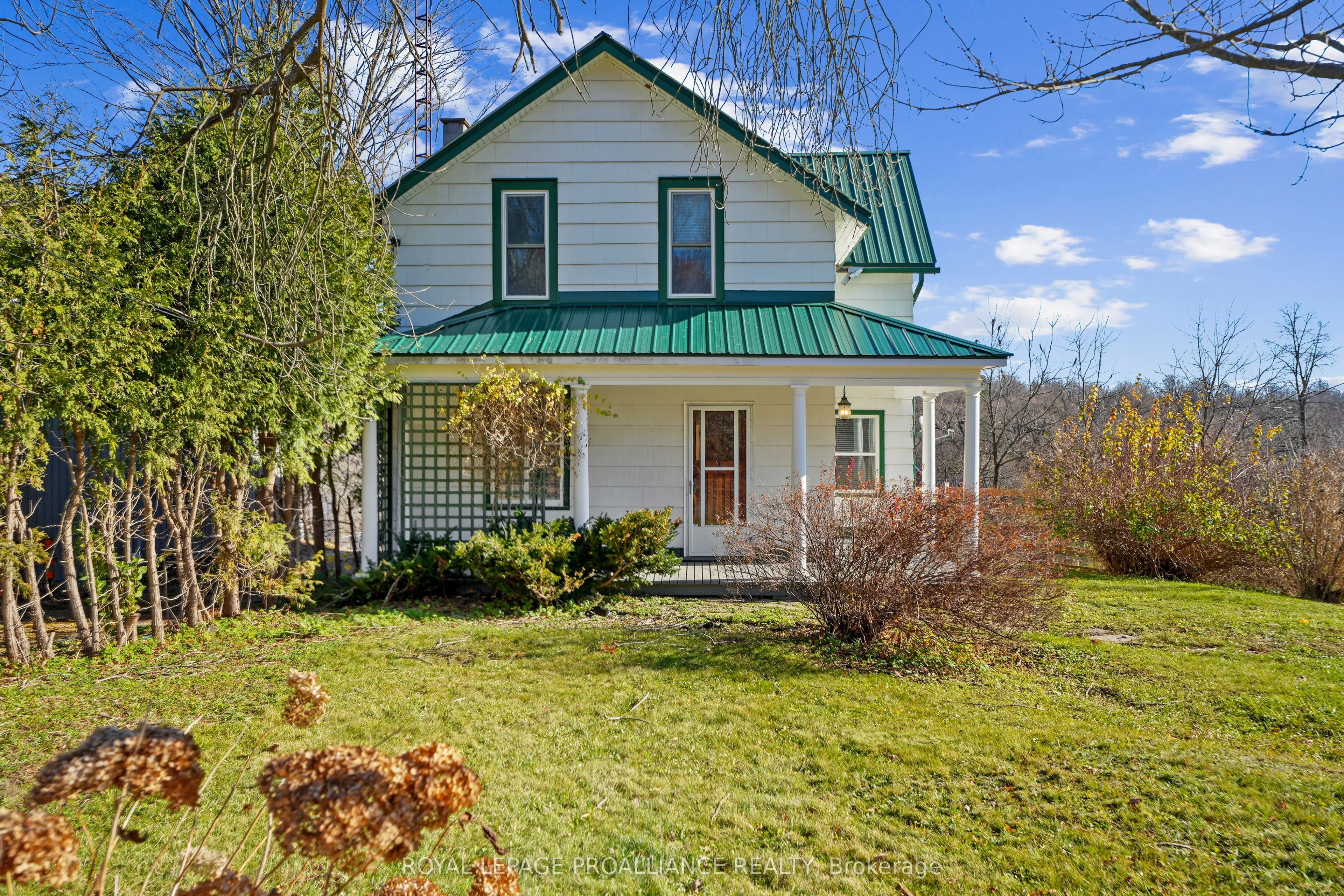Detached in Asphodel-Norwood