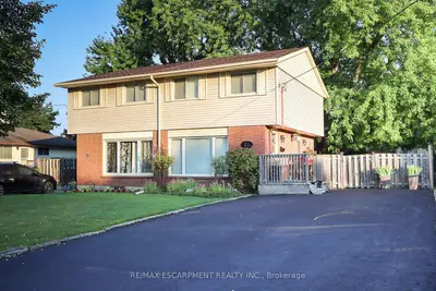 Semi-Detached in St. Catharines