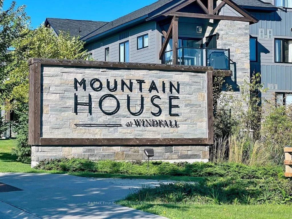 12 Beausoleil Lane 207, Blue Mountains, On L9y 2x5