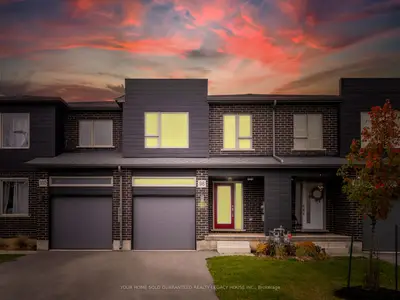 Att/Row/Townhouse in Kitchener